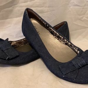 Clarks Bendables Blue Denim Ballet Flats Size 7M